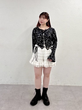 「w closet（ダブルクローゼット）の星リボンカーデ（Tシャツ/カットソー、ブラック系）」を使った、みさとさん（レディース・152cm）の春コーディネート