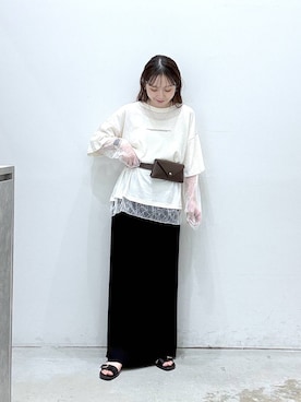 「LEPSIM（レプシィム）の14ゲージニットナロースカート　242468（スカート、ブラック系）」を使った、raiさん（レディース・154cm）の夏コーディネート