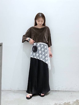 「LEPSIM（レプシィム）のアイテム（スカート）」を使った、raiさん（レディース・154cm）の秋コーディネート