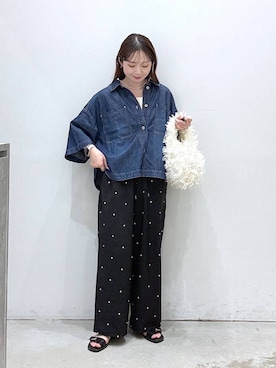 「LEPSIM（レプシィム）のデニムBIGショートシャツ/SS　639529（シャツ/ブラウス、ブルー系）」を使った、raiさん（レディース・154cm）の夏コーディネート