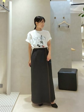 「Andemiu（アンデミュウ）のパイピングIラインスカート/1023734（スカート、ブラック系）」を使った、  NATSUさん（レディース・152cm）の夏コーディネート