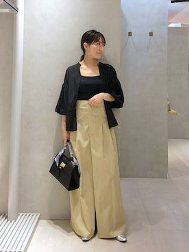 「Andemiu（アンデミュウ）のスカーフハンドルBAG639610（ハンドバッグ、ブラック系）」を使った、  NATSUさん（レディース・152cm）の春コーディネート
