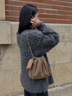 「アイテム（チャーム）」を使った、Eriさん（レディース・162cm）の秋コーディネート