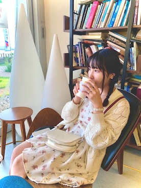 「アイテム（イヤリング）」を使った、ベレベア さん（レディース・152cm・20代）の秋コーディネート