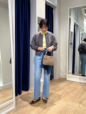 「アイテム（ストール/ショール）」を使った、fukudaさん（レディース・170cm）の秋コーディネート