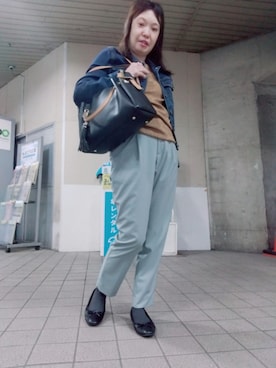 「アイテム（スラックス）」を使った、（相互）さやかさん（レディース・150cm・40代）の秋コーディネート