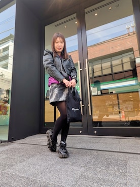 「SHEEN（シーン）のアイテム（Tシャツ/カットソー、パープル系）」を使った、（相互）さやかさん（レディース・150cm）の冬コーディネート