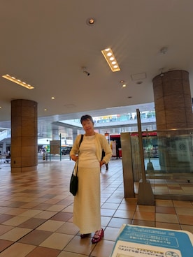「アイテム（ボディバッグ/ウエストポーチ）」を使った、（相互）さやかさん（レディース・150cm）の秋コーディネート