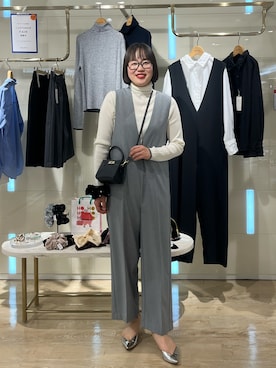 「アイテム（つなぎ/オールインワン）」を使った、SAYAKAさん（レディース・163cm）の冬コーディネート