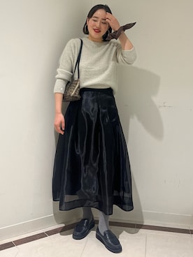 「アイテム（シュシュ）」を使った、SAYAKAさん（レディース・163cm）の冬コーディネート