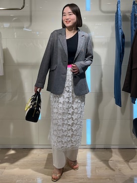 「NOLLEY’S（ノーリーズ）の【SINBONO/シンボノ】 コンビボストンバッグ（ボストンバッグ、ブラック系）」を使った、SAYAKAさん（レディース・163cm）の春コーディネート