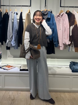 「アイテム（ベスト）」を使った、SAYAKAさん（レディース・163cm）の秋コーディネート