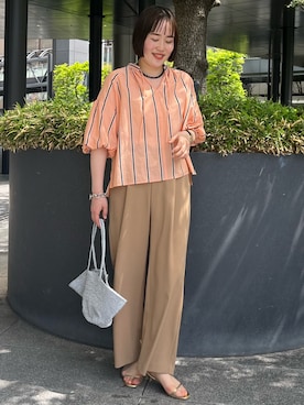 「NOLLEY’S（ノーリーズ）のウォッシャブルドビーストライプブラウス（シャツ/ブラウス、イエロー系）」を使った、SAYAKAさん（レディース・163cm）の春コーディネート