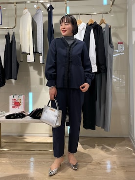 「NOLLEY’S（ノーリーズ）のアイテム（シャツ/ブラウス）」を使った、SAYAKAさん（レディース・163cm）の冬コーディネート