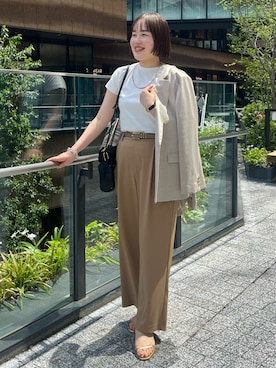 「NOLLEY’S（ノーリーズ）のウォッシャブル麻調スラブWジャケット（テーラードジャケット、ベージュ系）」を使った、SAYAKAさん（レディース・163cm）の春コーディネート