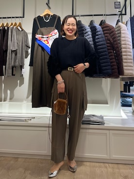 「アイテム（ストール/ショール）」を使った、SAYAKAさん（レディース・163cm）の秋コーディネート