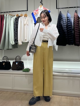 「アイテム（ポーチ）」を使った、SAYAKAさん（レディース・163cm）の秋コーディネート