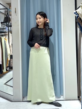 「LOWRYS FARM（ローリーズファーム）のストレッチサテンスカート　 290120（スカート、グリーン系）」を使った、たのさん（レディース・148cm）の春コーディネート