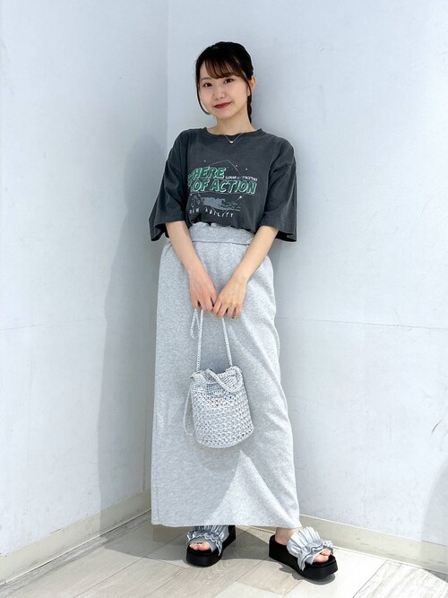 たの(LOWRYS FARM ルミネ荻窪)|LOWRYS FARMのスカートを使ったコーディネート - WEAR
