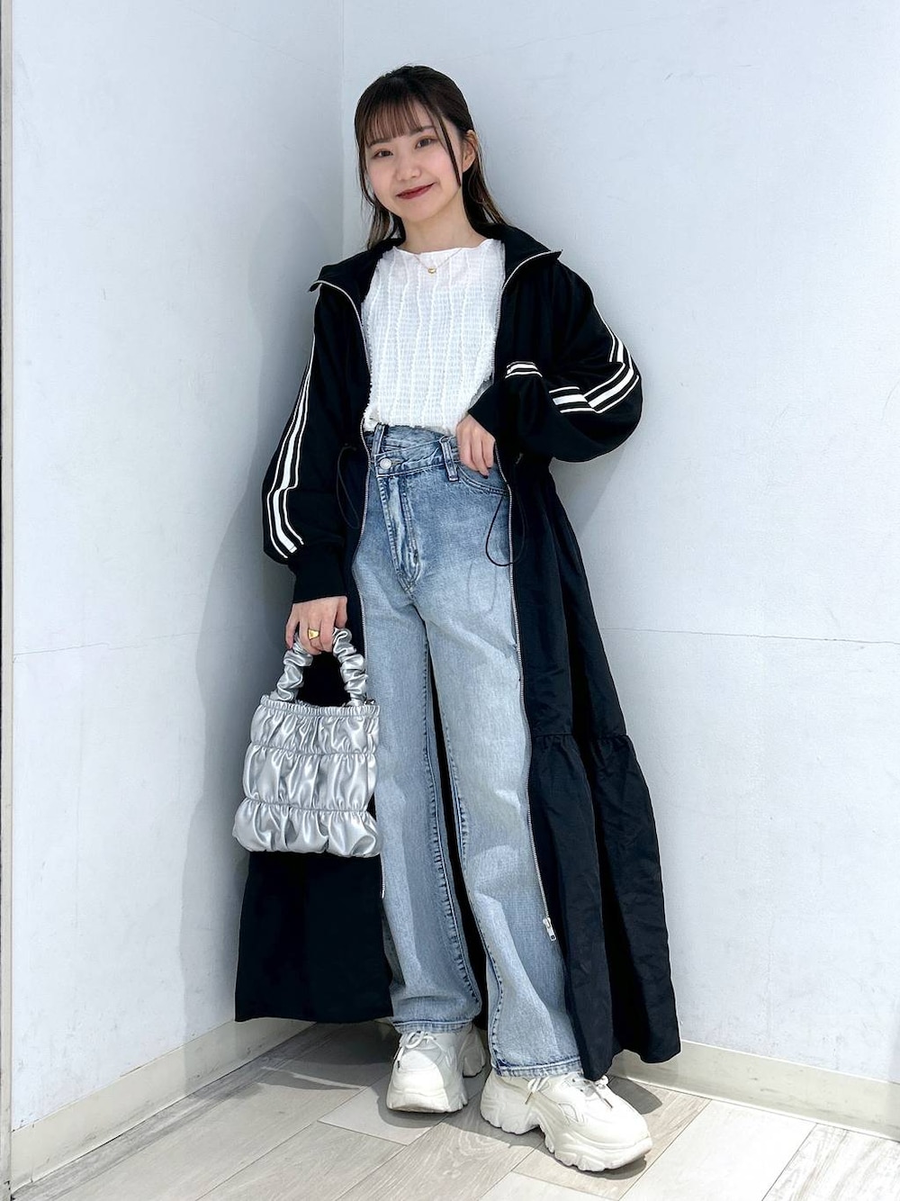 たの(LOWRYS FARM ルミネ荻窪)｜LOWRYS FARMのTシャツ/カットソーを使ったコーディネート - WEAR
