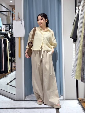 「LOWRYS FARM（ローリーズファーム）のイージーバギーデニム　601067（デニムパンツ、ベージュ系）」を使った、たのさん（レディース・148cm）の春コーディネート