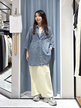 「LOWRYS FARM（ローリーズファーム）のストレッチサテンスカート　 290120（スカート、イエロー系）」を使った、たのさん（レディース・148cm）の春コーディネート