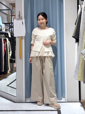 「LOWRYS FARM（ローリーズファーム）のイージーバギーデニム　601067（デニムパンツ、ベージュ系）」を使った、たのさん（レディース・148cm）の春コーディネート