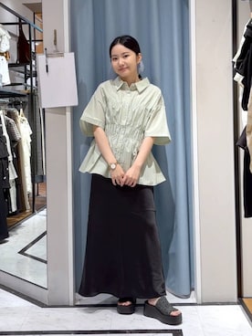 「LOWRYS FARM（ローリーズファーム）のストレッチサテンスカート　 290120（スカート、グレー系）」を使った、たのさん（レディース・148cm）の夏コーディネート