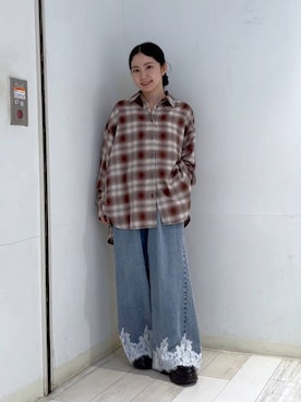 「LOWRYS FARM（ローリーズファーム）のイージーバギーデニム　601067（デニムパンツ、ブルー系）」を使った、たのさん（レディース・148cm）の秋コーディネート
