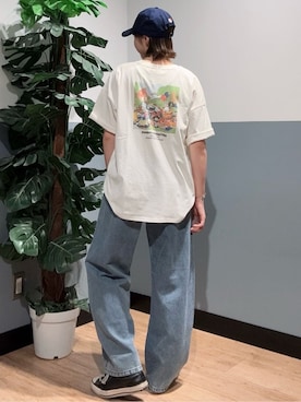 「Right-on（ライトオン）のOther(ソノタ)「サンリオキャラクターズ」バックプリントＴシャツ（Tシャツ/カットソー、ホワイト系）」を使った、かわもっちゃんさん（レディース）の春コーディネート