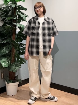 「EDWIN（エドウィン）のEASY PAINTER（その他パンツ、ホワイト系）」を使った、かわもっちゃんさん（レディース）の夏コーディネート