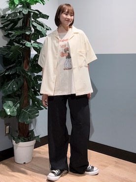 「BACK NUMBER（バックナンバー）のダックライク半袖シャツ（シャツ/ブラウス、ホワイト系）」を使った、かわもっちゃんさん（レディース）の夏コーディネート