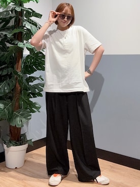 「BACK NUMBER（バックナンバー）のBACK NUMBER(バックナンバー)ヘンリーネックＴシャツ（Tシャツ/カットソー、ホワイト系）」を使った、かわもっちゃんさん（レディース・158cm）の夏コーディネート