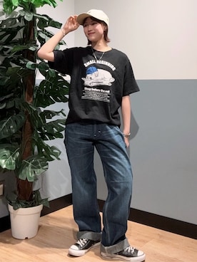 「Lee（リー）のペインターパンツ（その他パンツ、ブルー系）」を使った、かわもっちゃんさん（レディース）の夏コーディネート