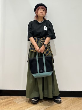 「CAMP7（キャンプセブン）のCAMP7(キャンプ7)バックスクエアロゴＴシャツ（Tシャツ/カットソー、ブラック系）」を使った、ミーさん（レディース）の秋コーディネート