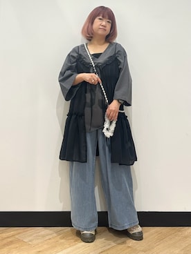 「Right-on（ライトオン）の【Right-on Basic】ストラップ付スマホショルダー (アクセサリー感 / 手ぶら / 2WAY / カスタマイズ)（その他雑貨、ホワイト系）」を使った、ミーさん（レディース）の夏コーディネート