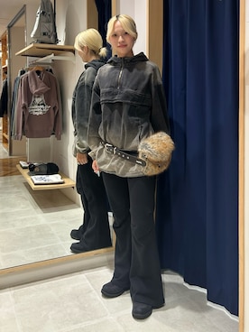 「X-girl（エックスガール）のDUSTY DENIM ANORAK DRESS（ワンピース、ブラック系）」を使った、おとかさん（レディース・163cm）の秋コーディネート