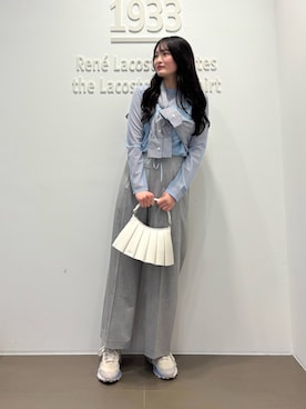 「LACOSTE（ラコステ）のアイテム」を使った、アキナさん（レディース・168cm）の春コーディネート