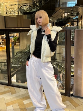 「DIESEL（ディーゼル）のアイテム（ブレスレット）」を使った、mOmO（DIESEL）さん（レディース・164cm）の秋コーディネート