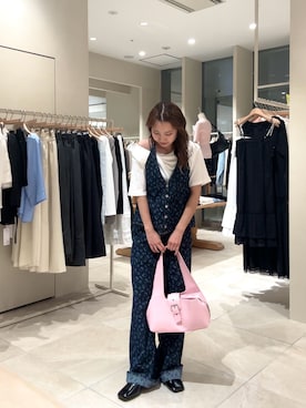 「アイテム（セットアップ）」を使った、田村怜奈さん（レディース・154cm）の春コーディネート