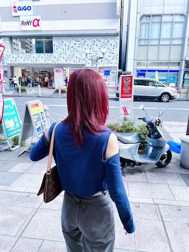 「EMODA（エモダ）のアイテム（Tシャツ/カットソー、ブルー系）」を使った、xyoukaさん（レディース・160cm）の秋コーディネート