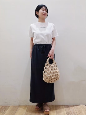 「OPAQUE.CLIP（オペークドットクリップ）のロゴプリント刺繍アソートTシャツ【洗濯機OK】（Tシャツ/カットソー、ホワイト系）」を使った、yuyuさん（レディース・157cm）の春コーディネート