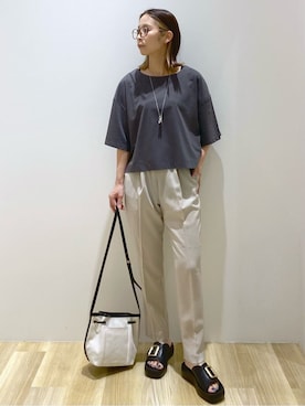 「OPAQUE.CLIP（オペークドットクリップ）のアイテム（Tシャツ/カットソー）」を使った、えりさん（レディース・156cm）の夏コーディネート