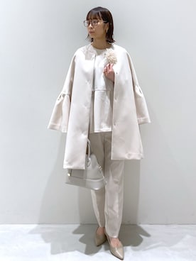 「アイテム（ブローチ/コサージュ、ベージュ系）」を使った、えりさん（レディース・156cm）の冬コーディネート