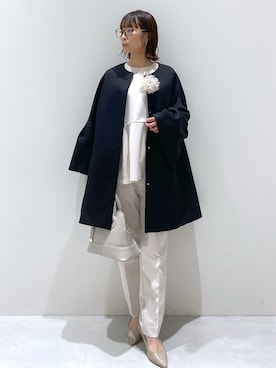 「アイテム（ブローチ/コサージュ、ベージュ系）」を使った、えりさん（レディース・156cm）の冬コーディネート