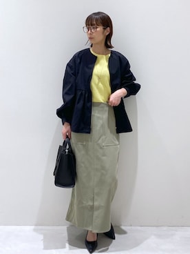 「アイテム（ノーカラージャケット、ブラック系）」を使った、えりさん（レディース・156cm）の春コーディネート