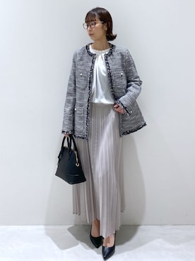 「アイテム（ノーカラージャケット、ブラック系）」を使った、えりさん（レディース・156cm）の冬コーディネート