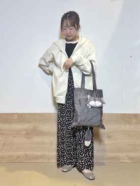 「Disney（ディズニー）のアイテム」を使った、るねさん（レディース・148cm）の春コーディネート