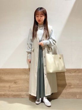 「アイテム（その他シューズ、グレー系）」を使った、るねさん（レディース・148cm）の春コーディネート