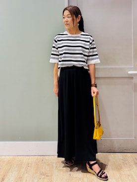 「grove（グローブ）の【ひんやり・UVカット・洗濯機◎】Tシャツ感覚で着られるコットン混ニット（ニット/セーター、ホワイト系）」を使った、Komi☆さん（レディース・159cm）の夏コーディネート